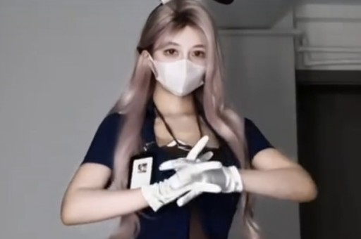 萧敬腾演唱会沈阳开唱他的歌不重要沈阳的天气更惹关注 萧敬腾演唱会沈阳开唱他的歌不重要沈阳的天气更惹关注