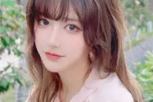 从高校网红到诚信翻车:“鹅腿阿姨”真假腿风波引发全网热议 从高校网红到诚信翻车:“鹅腿阿姨”真假腿风波引发全网热议