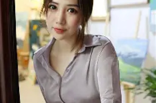 房琪以前是大家心里的“才女”金句一堆粉丝爱看。可这